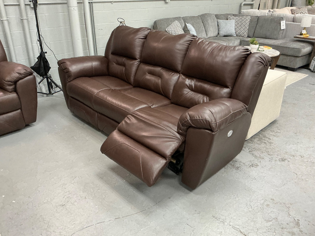 Jordan’s Furniture Leather Set (Power Reclining)