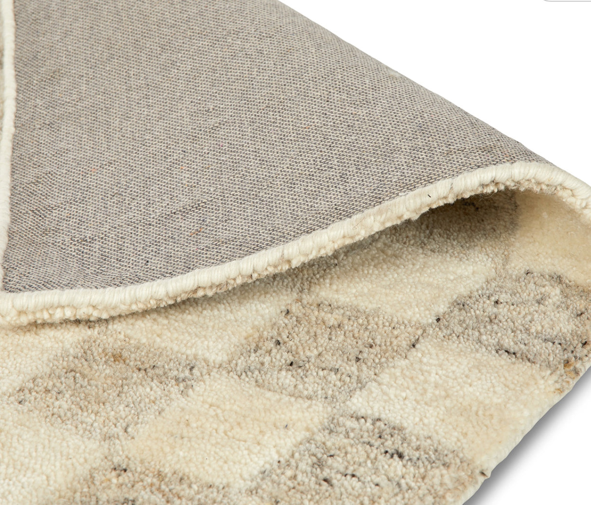 ARTICLE - Murray 8x10 Rug (Checkered)