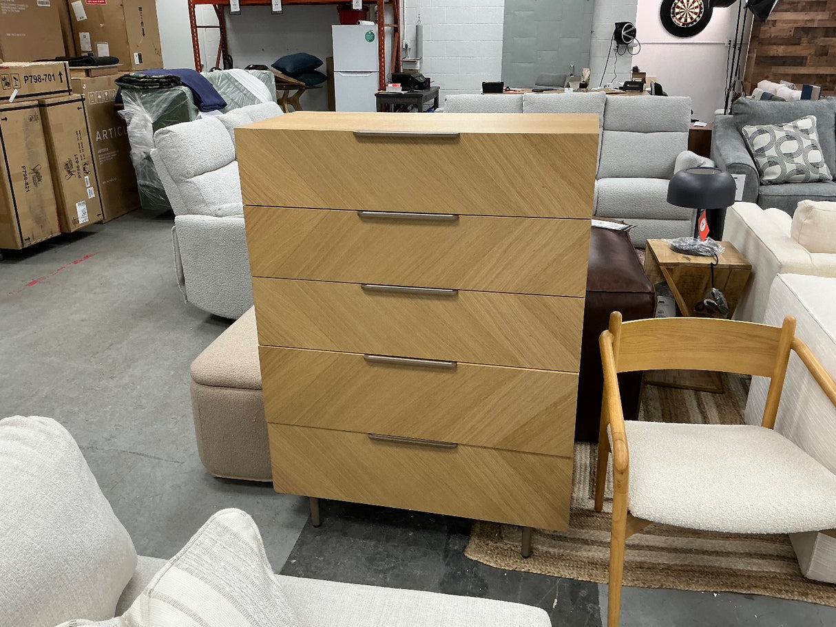 ARTICLE - Nera 5-Drawer Chest (Oak)