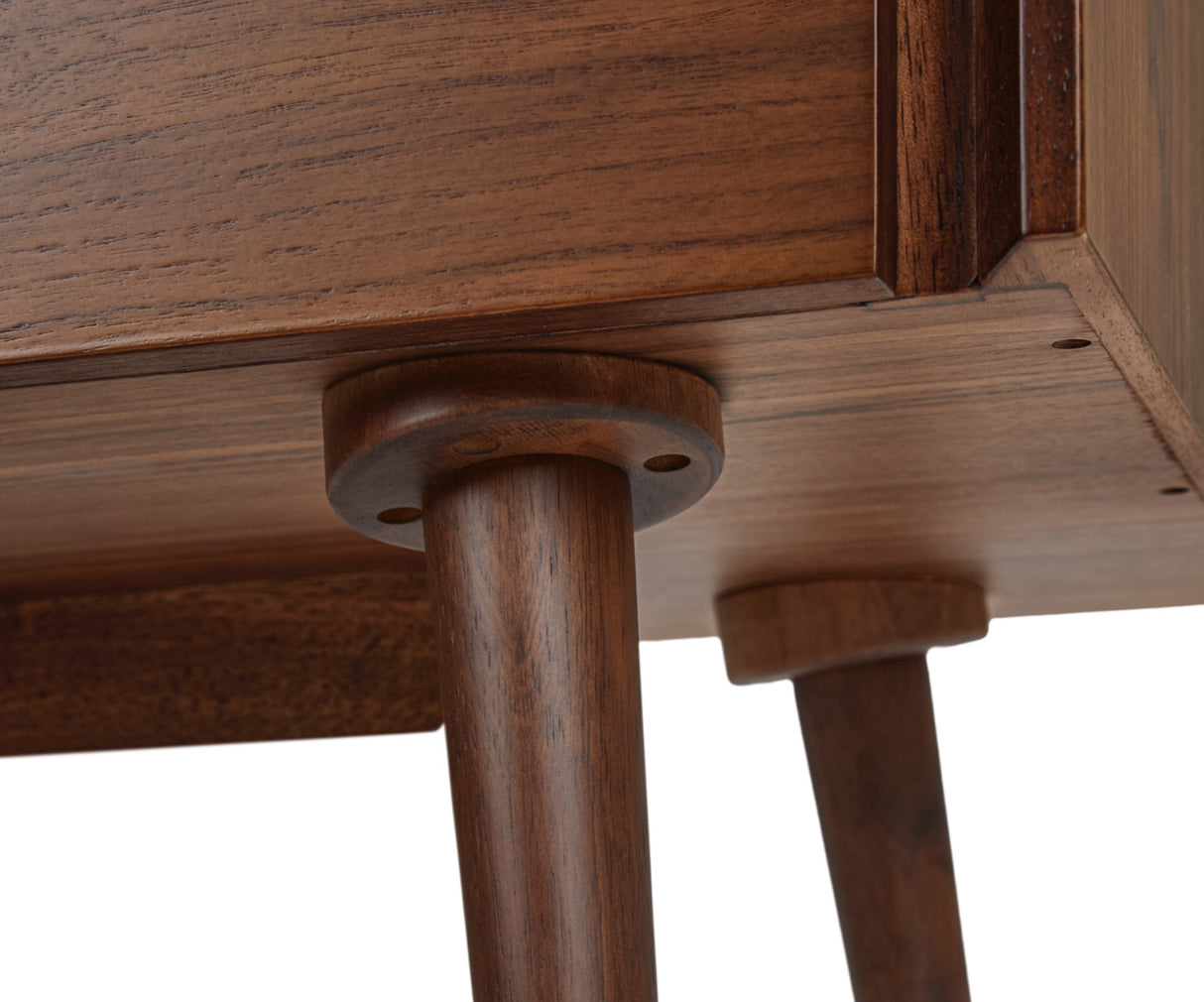 ARTICLE - Seno Sideboard (Walnut)