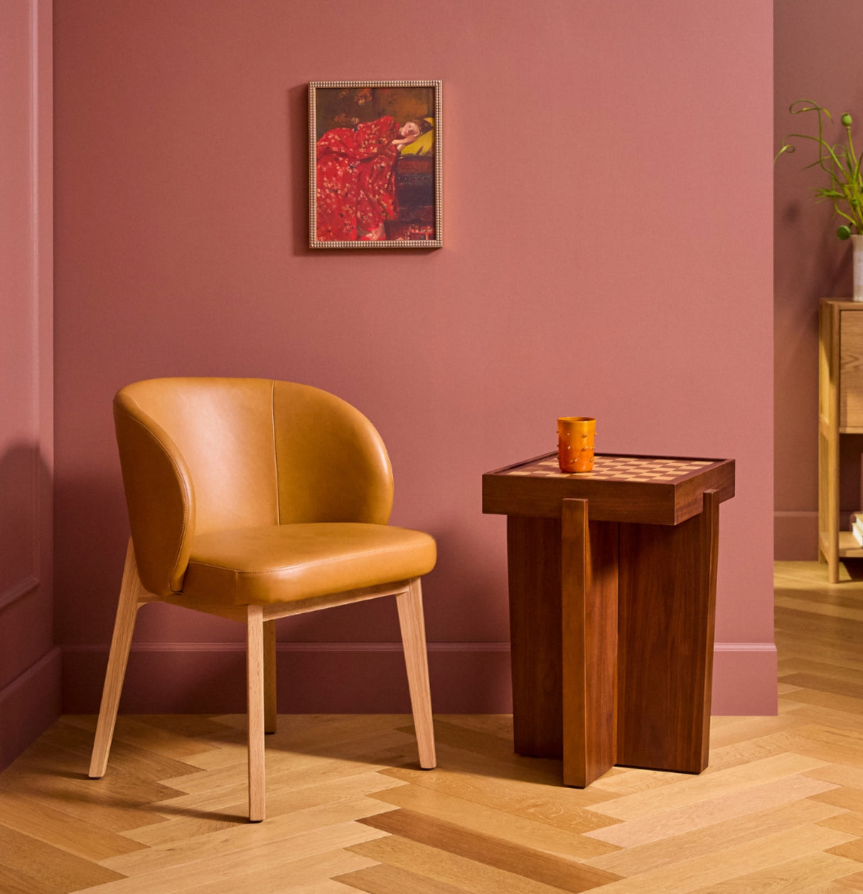 ARTICLE - Alta Armchair (Leather)