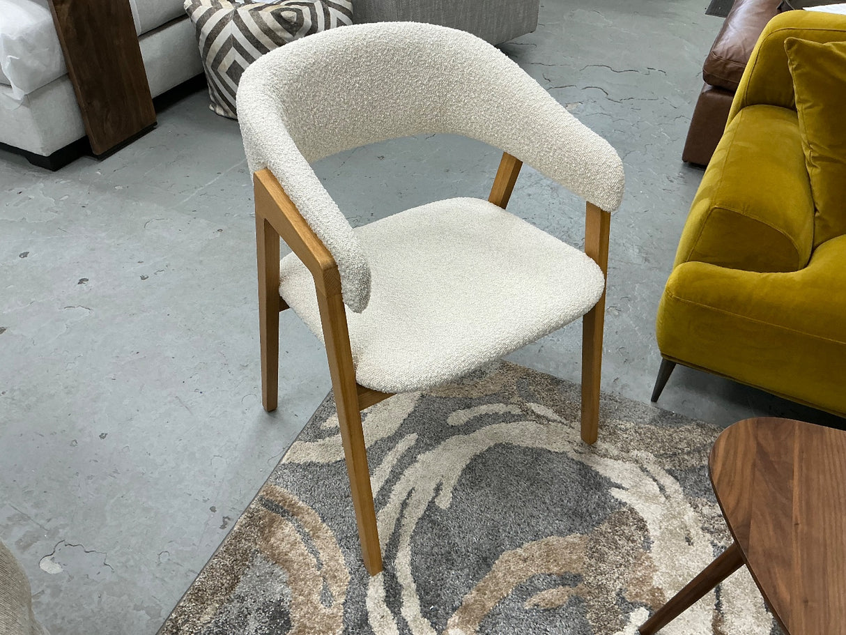 ARTICLE - Josra Armchair (Bouclé)