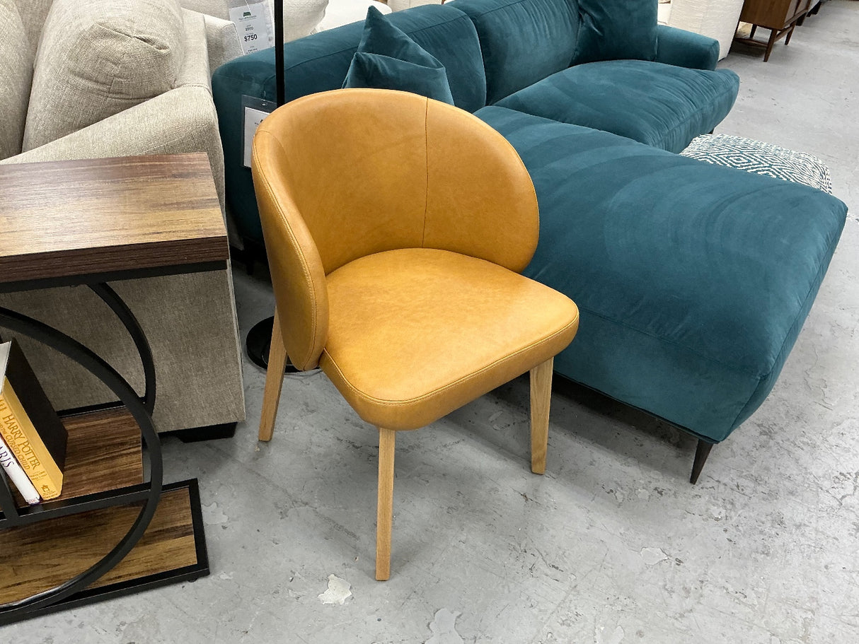 ARTICLE - Alta Armchair (Leather)