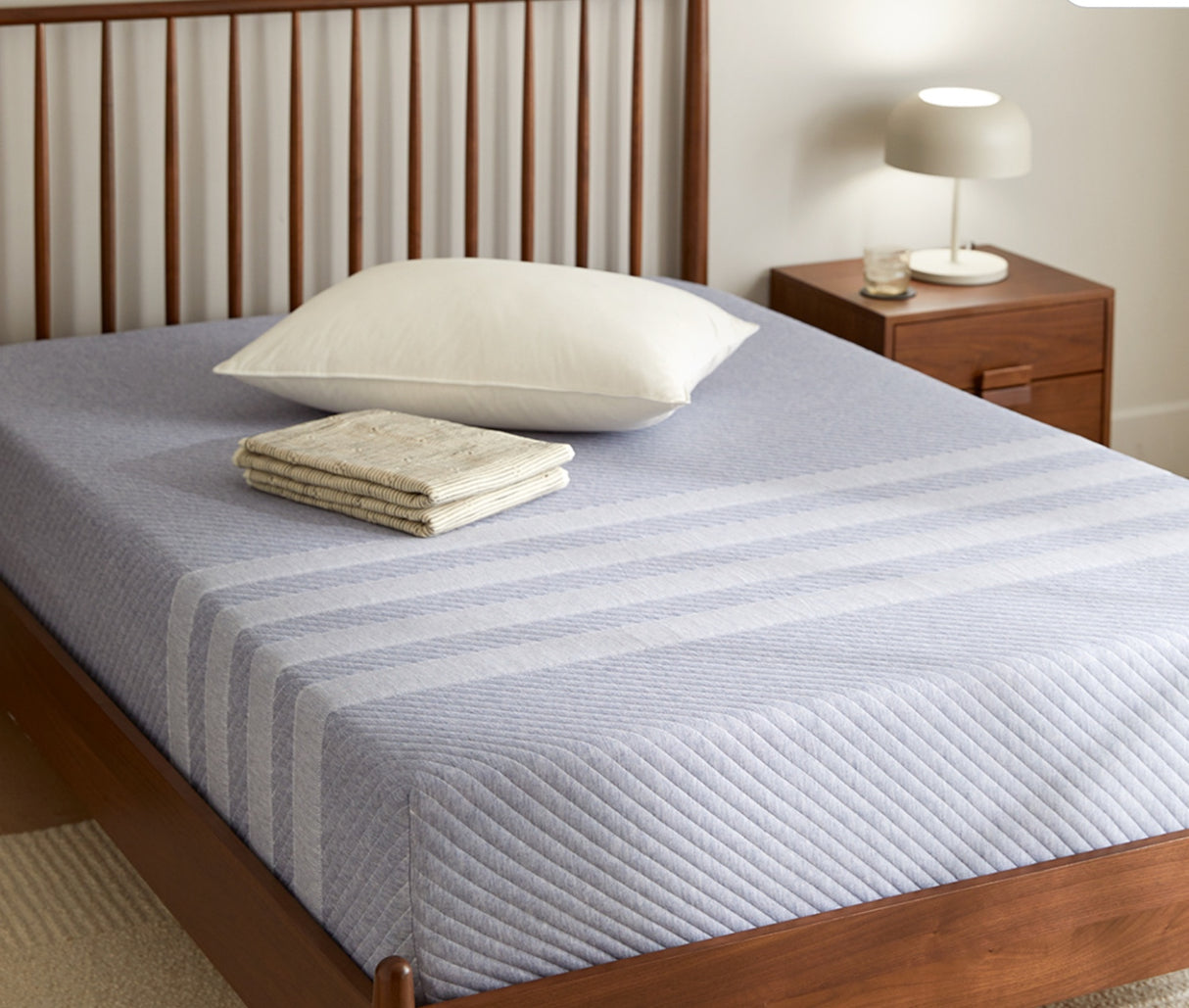 ARTICLE - Leesa Studio Mattress (Full Size)