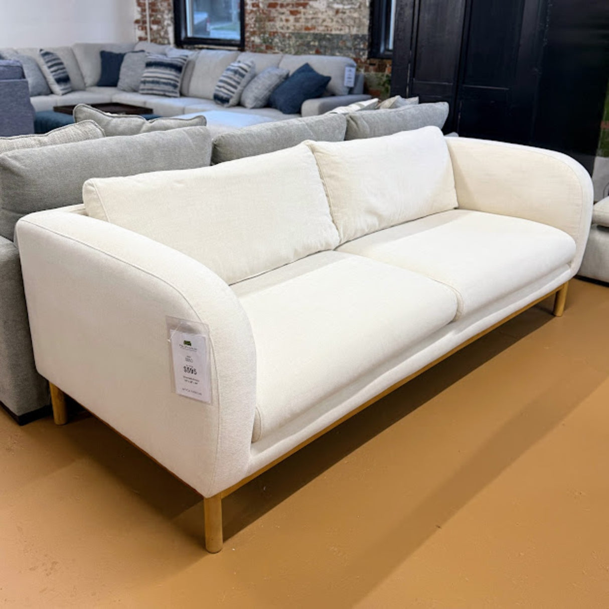 ARTICLE - Kinso 88" Sofa (Ivory)