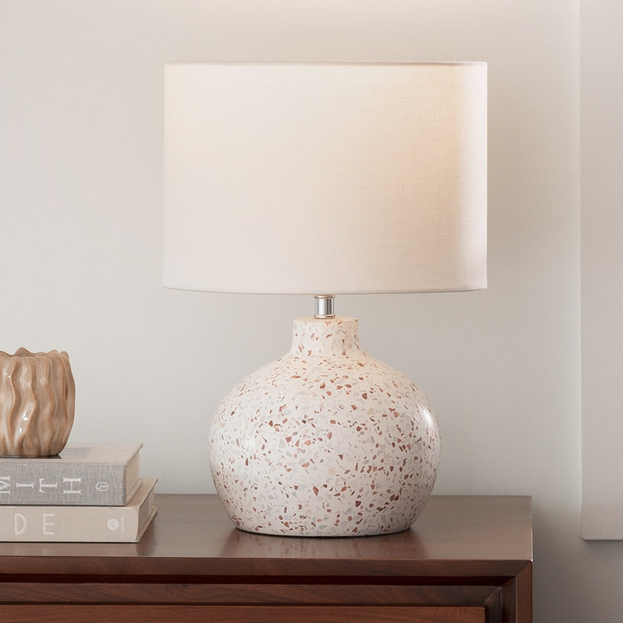 ARTICLE - Ando Short Table Lamp