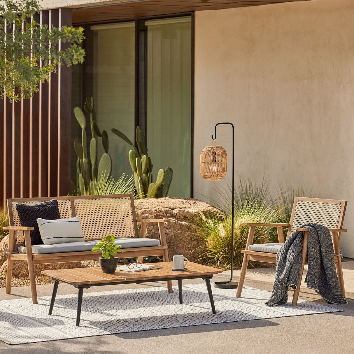 ARTICLE -Bori Small Lantern w/Black Stand Set