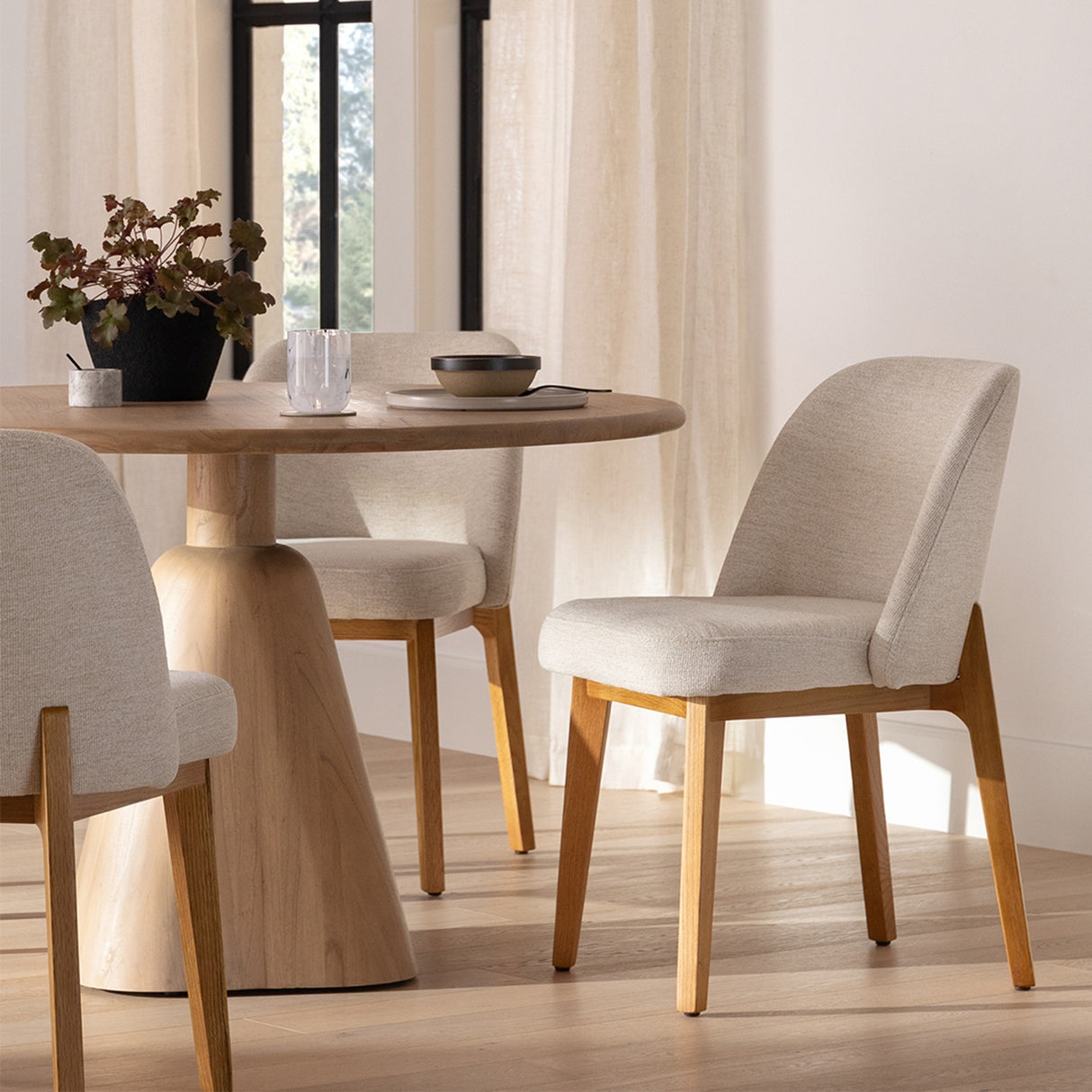 ARTICLE - Alta Dining Chair