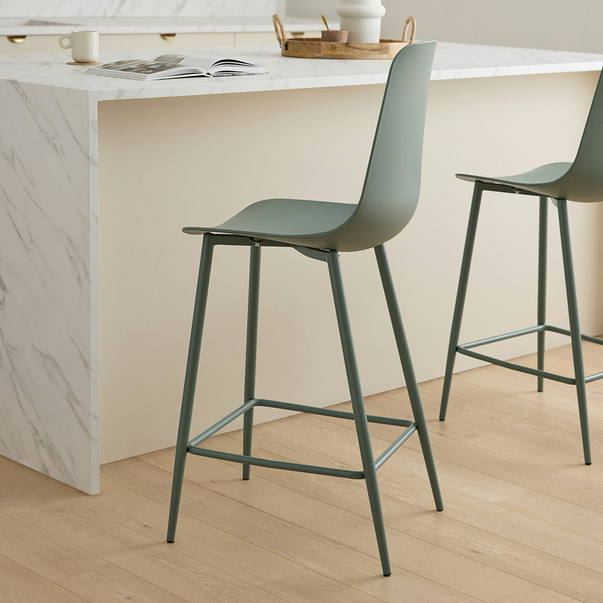 ARTICLE - Svelti Counter Stool(Aloe Green)