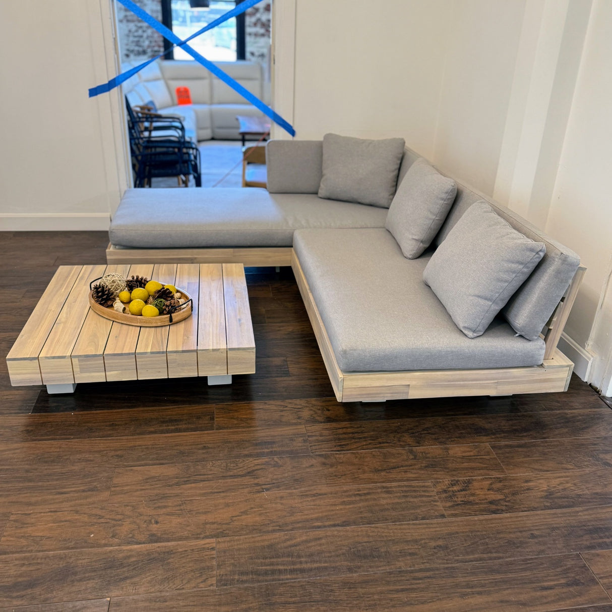 ARTICLE - Lubek 82.5 " Outdoor Low Left 3pc Sectional Set w/Ottoman (Beach Sand)