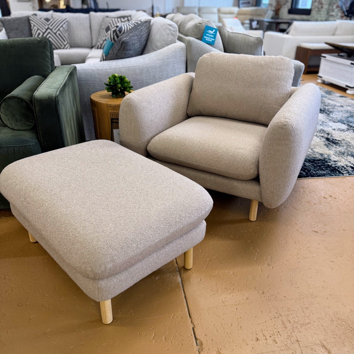 ARTICLE - Sanders 37 Lounge Chair - Sandstone Wool Bouclé
