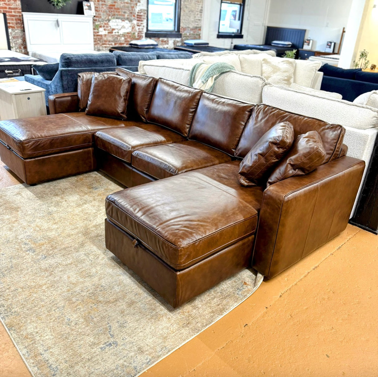 INTERIOR DEFINE - James 3-Piece Sectional (Genuine Leather)