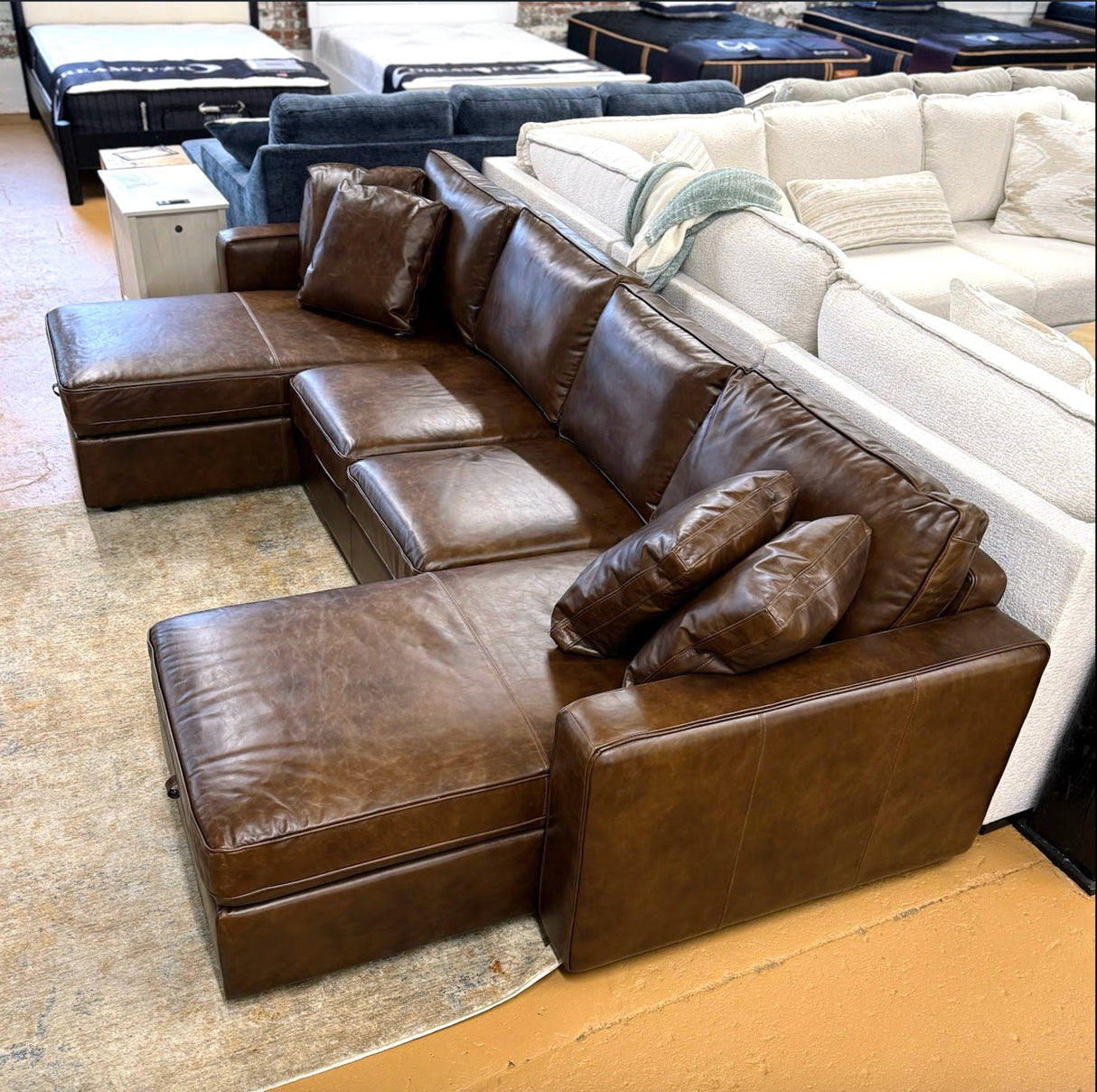 INTERIOR DEFINE - James 3-Piece Sectional (Genuine Leather)