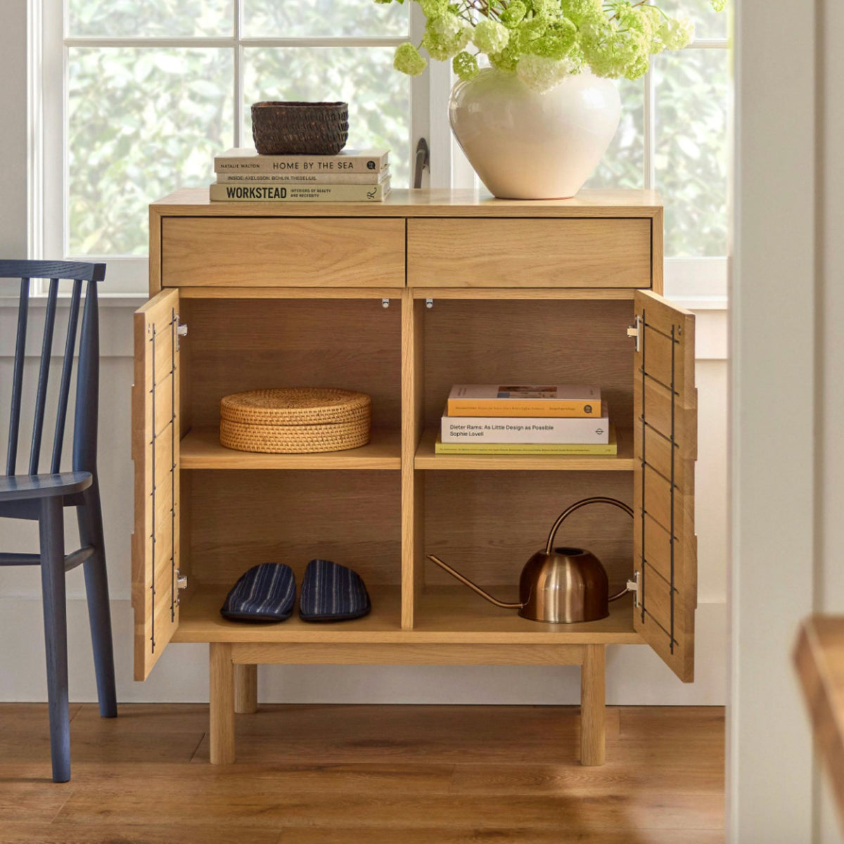 33" MCM-Style Cabinet (Natural Oak)