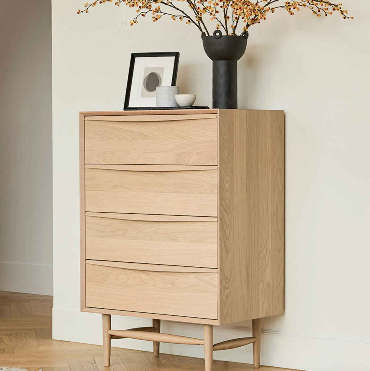 4-Drawer MCM-Style Chest (White Oak)