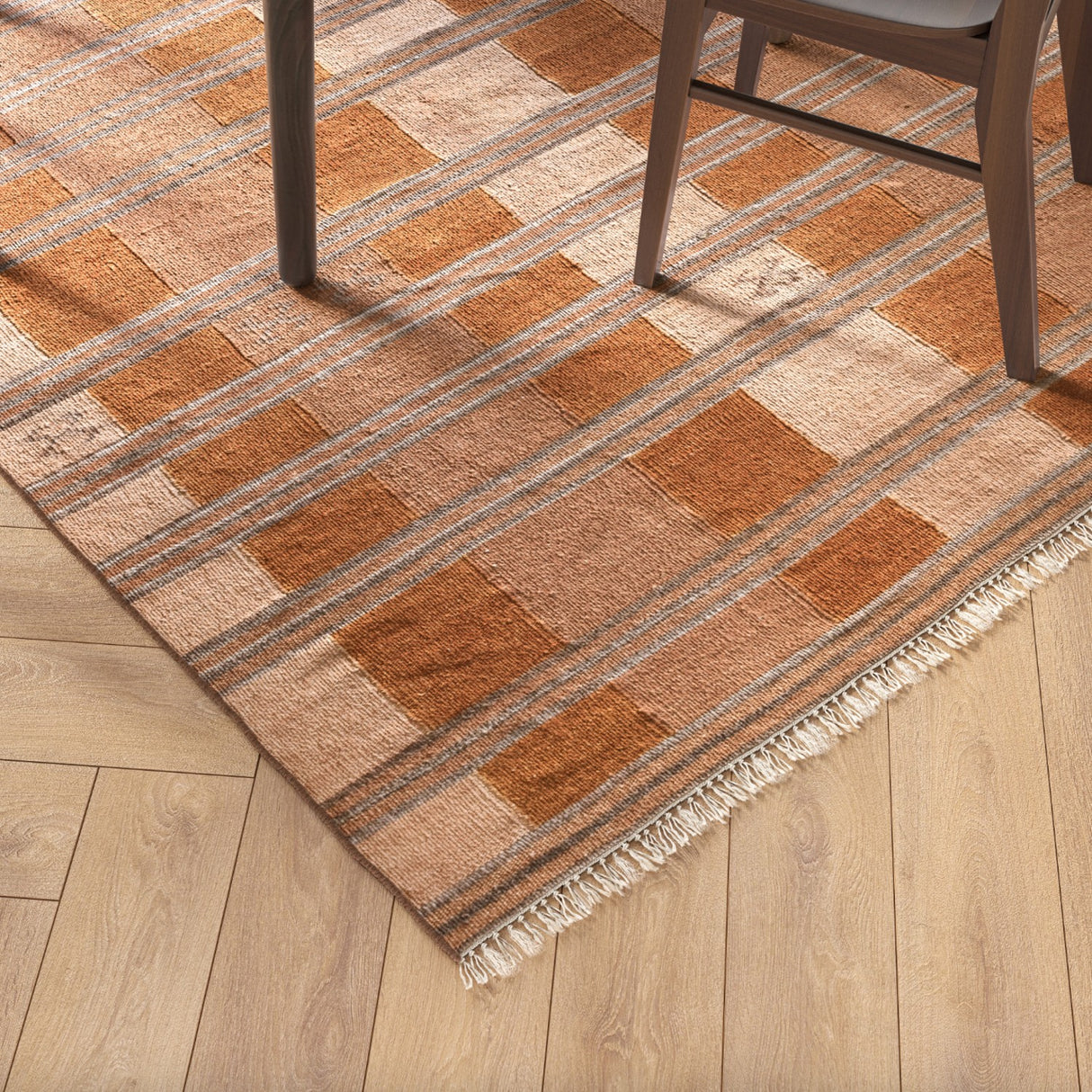 5' x 8' Low-Pile Rug (Copper)