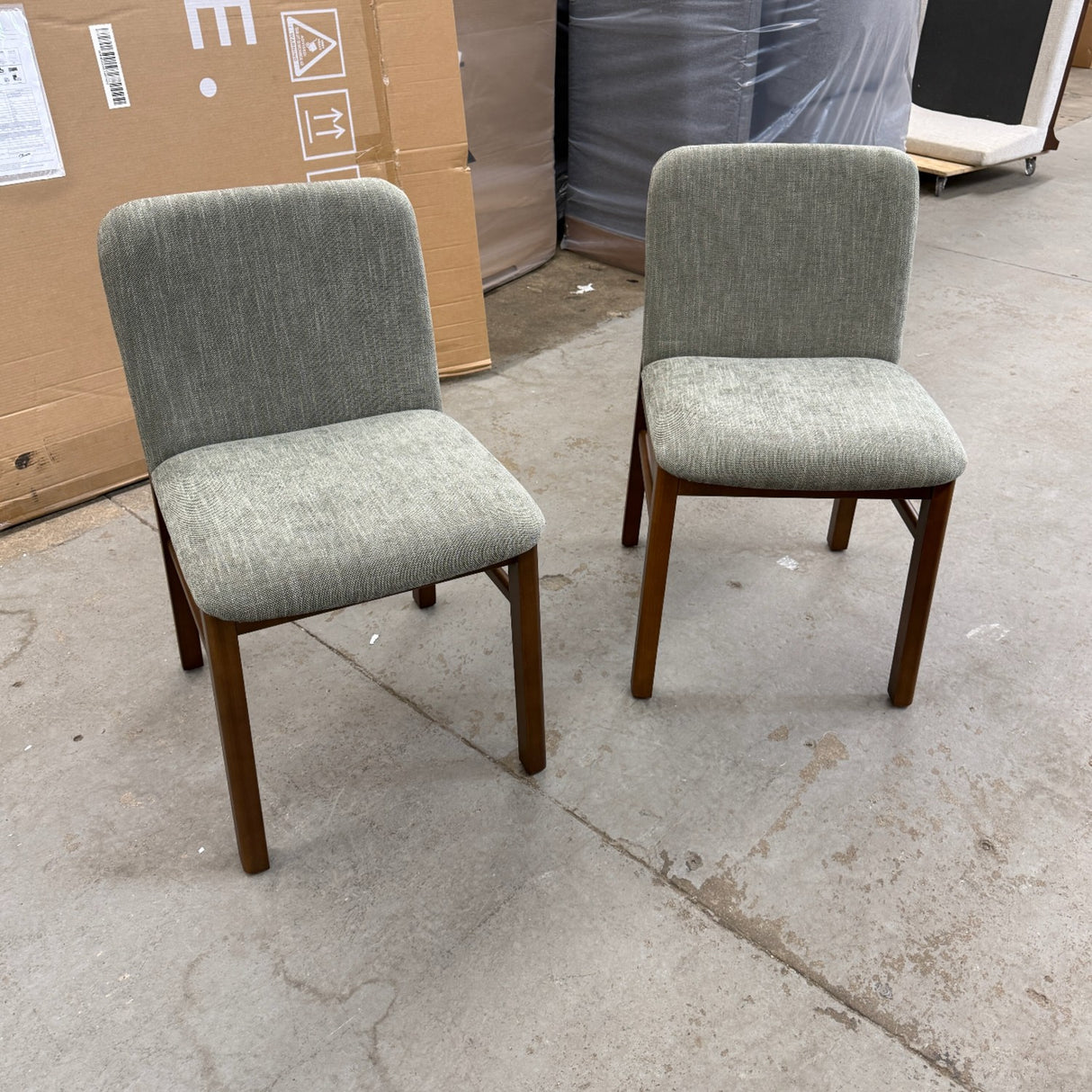 MCM-Style Dining Chair (Algonquin Green/Walnut)