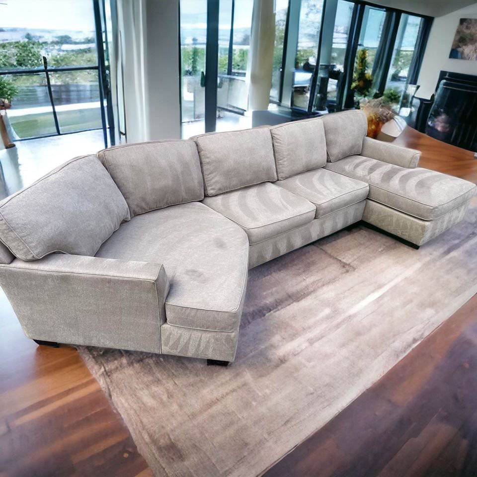 MaxHome 3pc Sectional w/chaise & cuddle corner - Pull Up A Couch