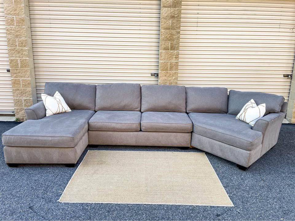 MaxHome 3pc Sectional w/Chaise and Cuddle corner - Pull Up A Couch