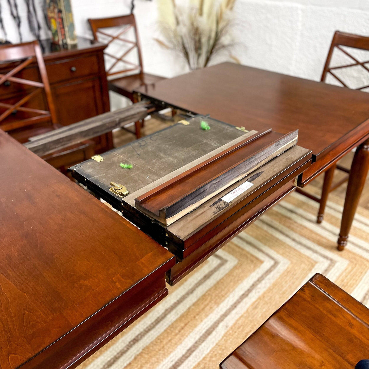 Aspen Home Cambridge 8 pc Dining Set - Pull Up A Couch