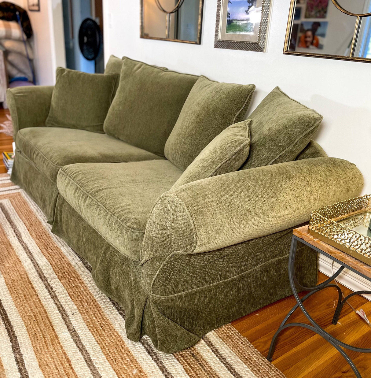 Pottery Barn Charleston Slipcover 96β Sofa - Pull Up A Couch