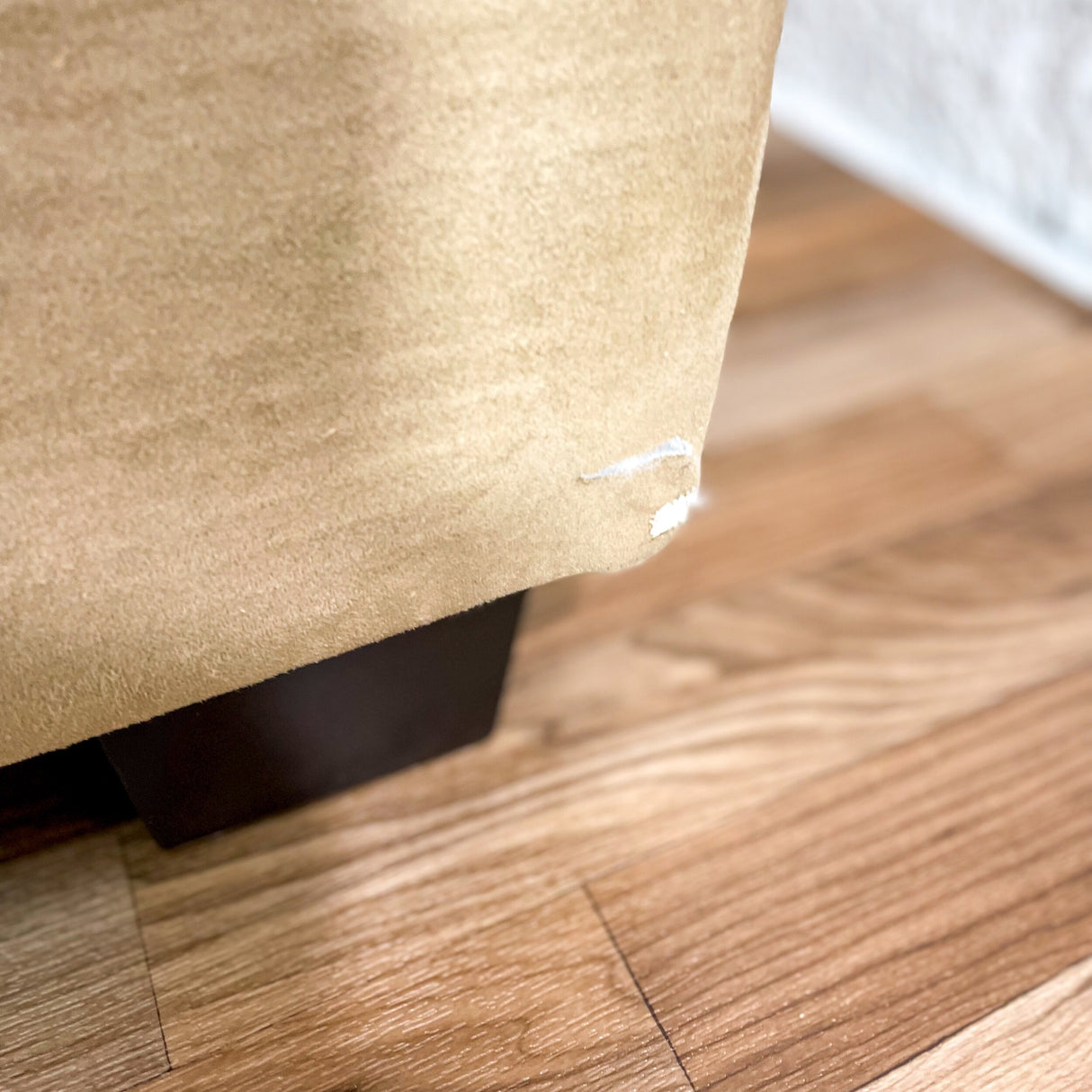 Microfiber Sofa + Chair + Bench Living Room - Pull Up A Couch