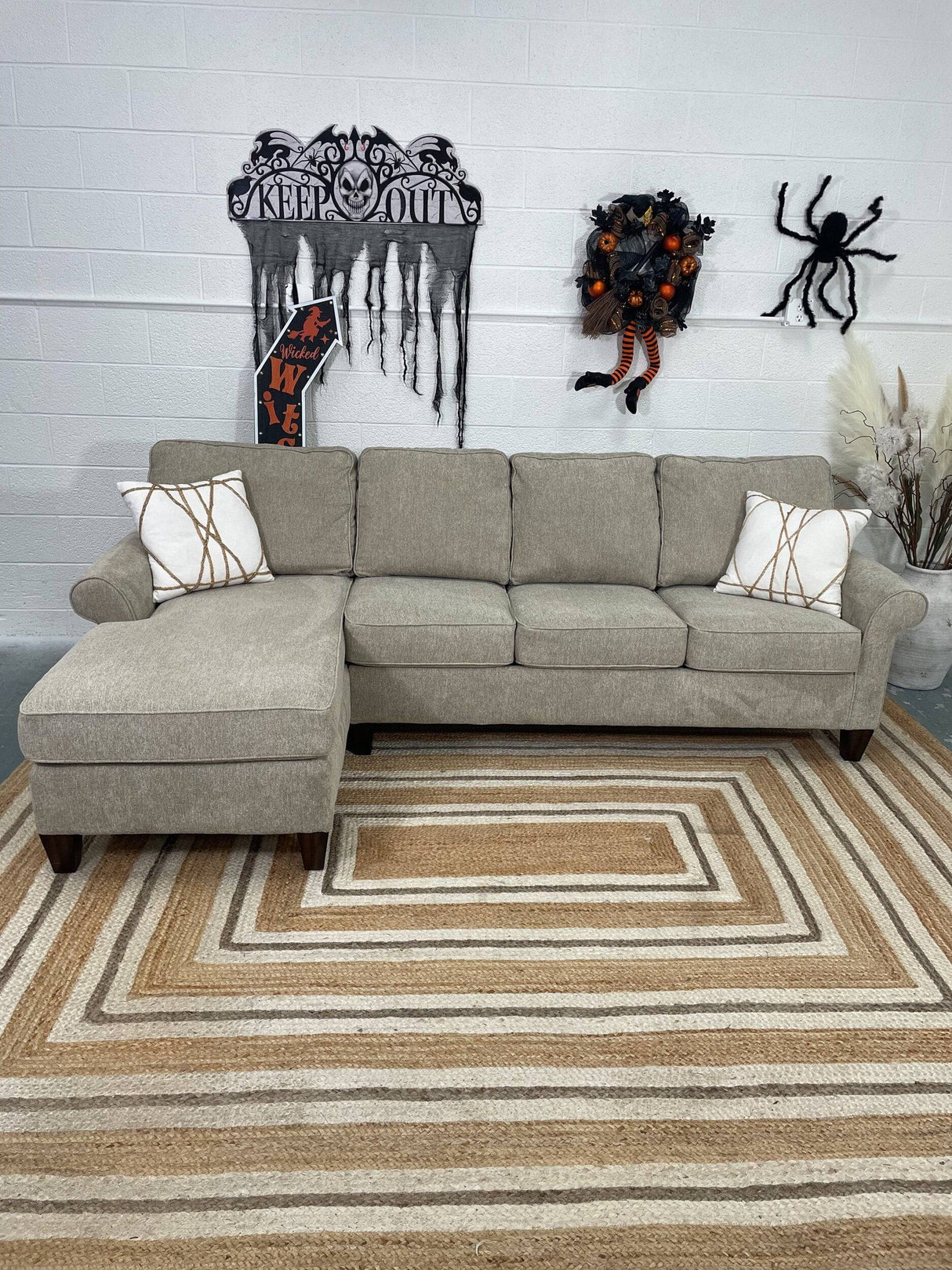 Flexsteel 2pc Sectional w/Left-Facing Chaise - Pull Up A Couch