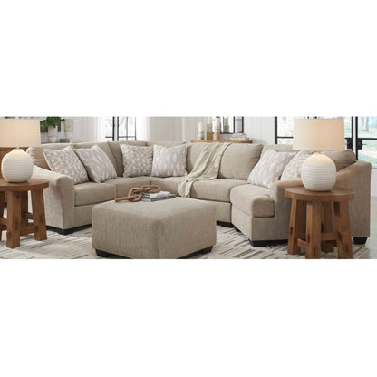 Brogan Bay 3-Piece Sectional with Cuddler