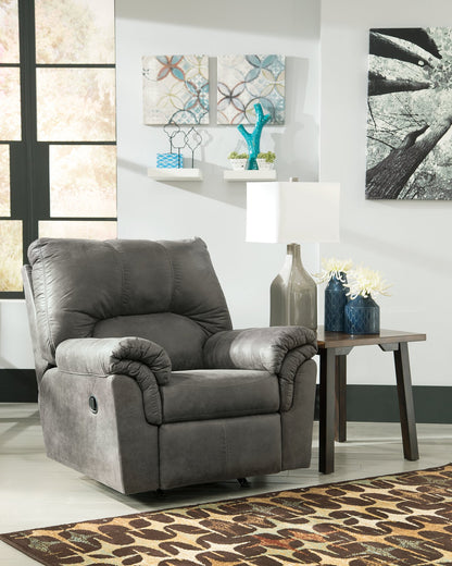 Bladen Recliner - Pull Up A Couch