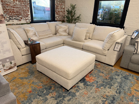 Pebblebrook Sectional