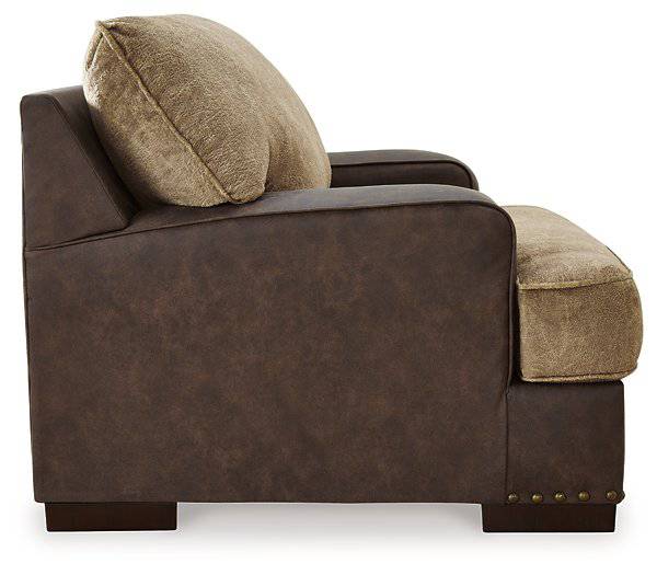 Alesbury Living Room Set - Pull Up A Couch