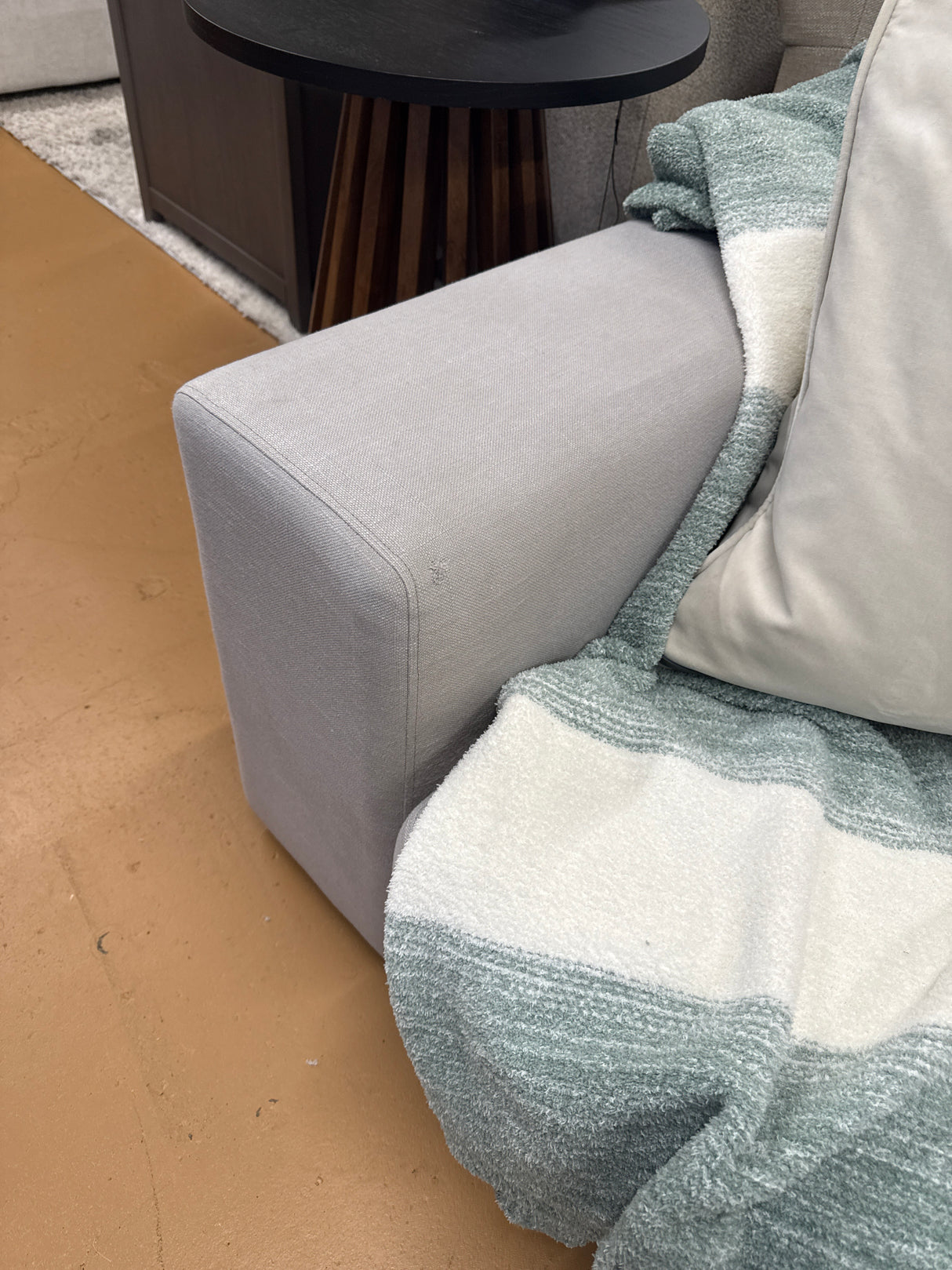 Beta 137.5" Modular Sofa - Welsh Gray