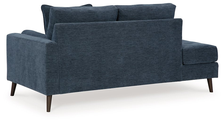 Bixler Right-Arm Facing Corner Chaise - Pull Up A Couch