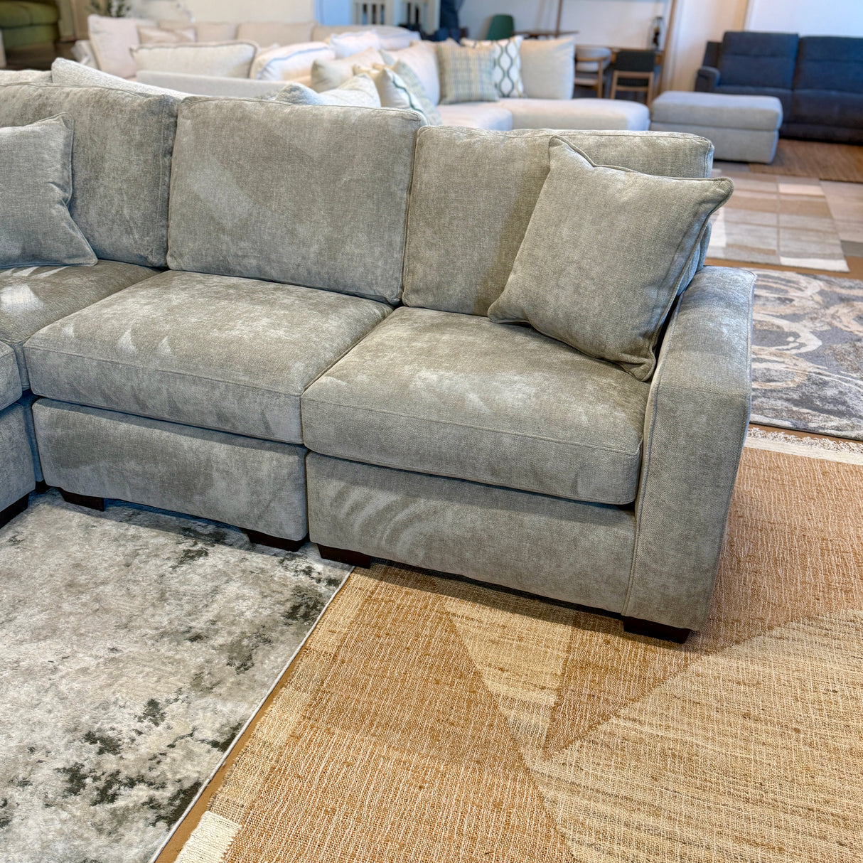 LoungeCraft Corner Sectional (5pc) - Pull Up A Couch