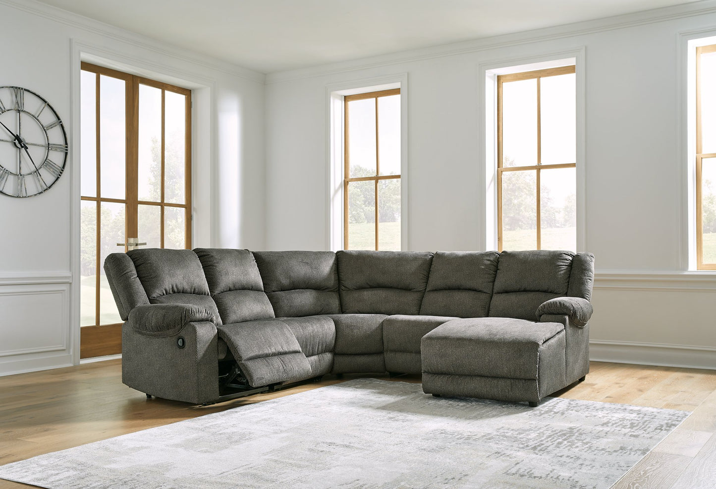 Benlocke Reclining Sectional with Chaise