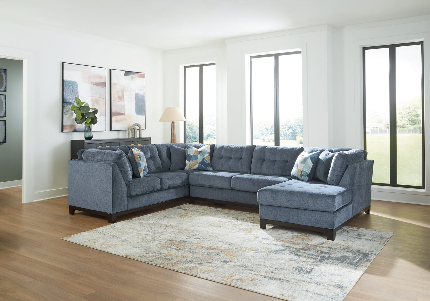 Maxon Place Sectional with Chaise - Pull Up A Couch