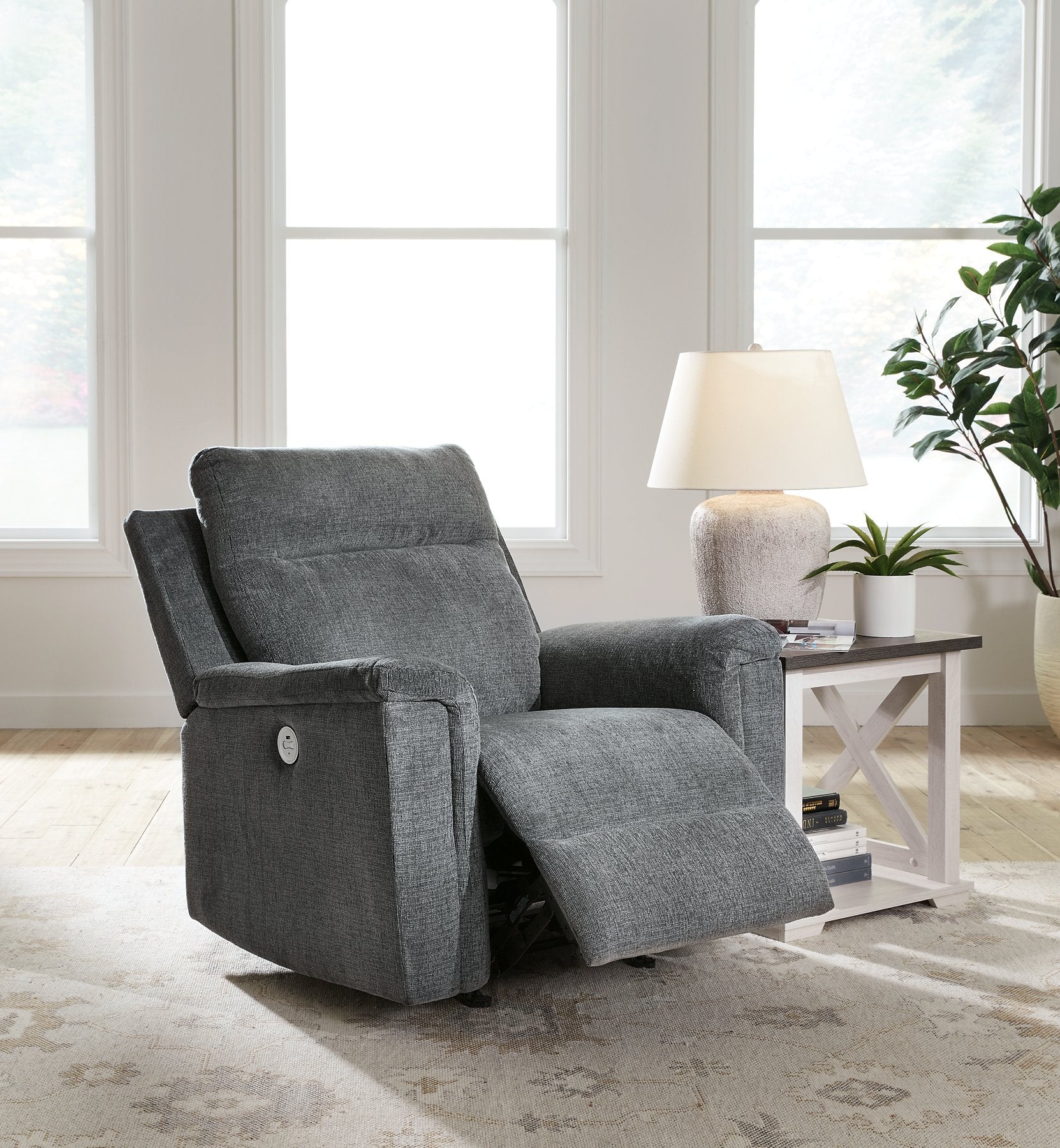 Barnsana Power Recliner - Pull Up A Couch