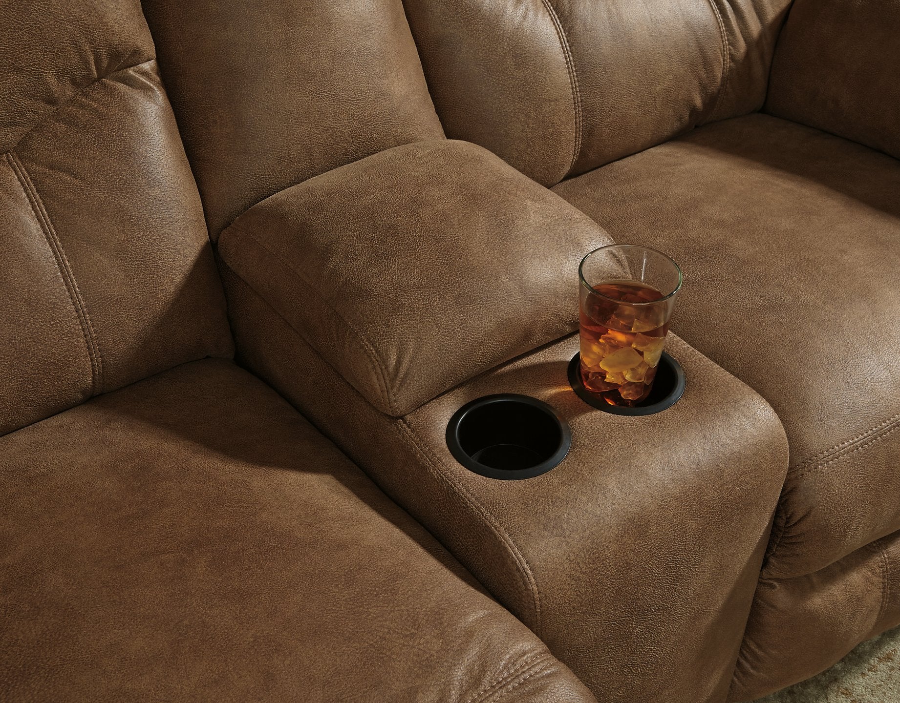 Boxberg Reclining Loveseat with Console - Pull Up A Couch