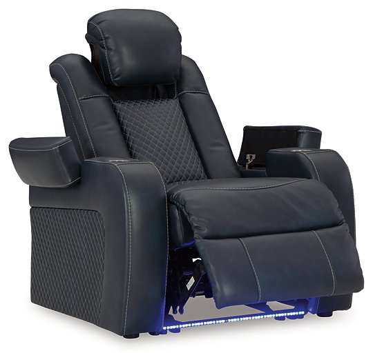 Fyne-Dyme Power Recliner - Pull Up A Couch