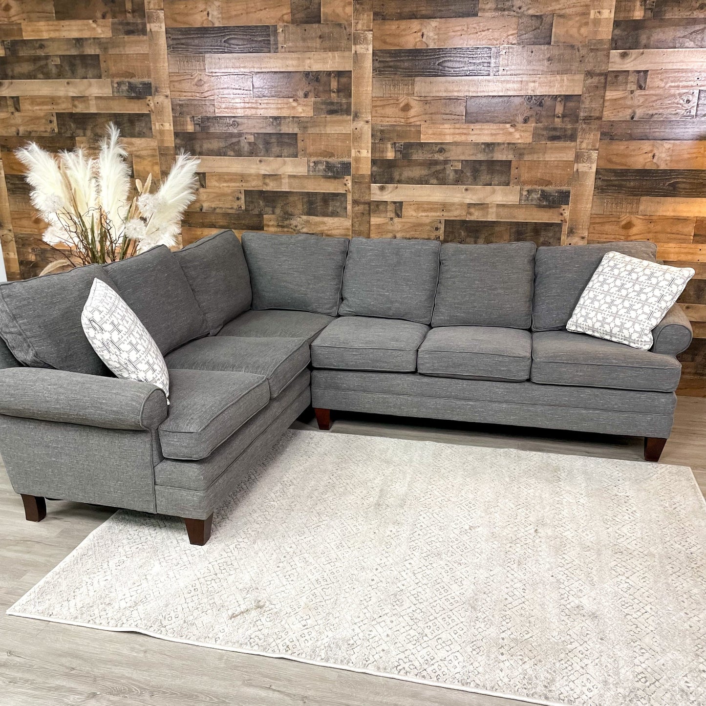 Kincaid 2pc Sectional - Pull Up A Couch