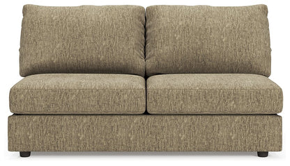 Hoylake 3-Piece Sectional with Chaise - Pull Up A Couch