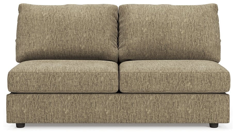 Hoylake 3-Piece Sectional with Chaise - Pull Up A Couch