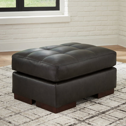 Luigi Ottoman - Pull Up A Couch