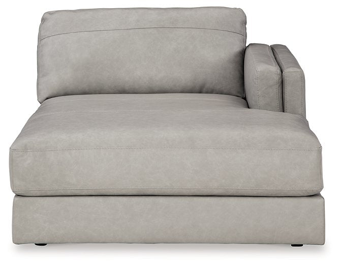 Amiata Sectional with Chaise - Pull Up A Couch