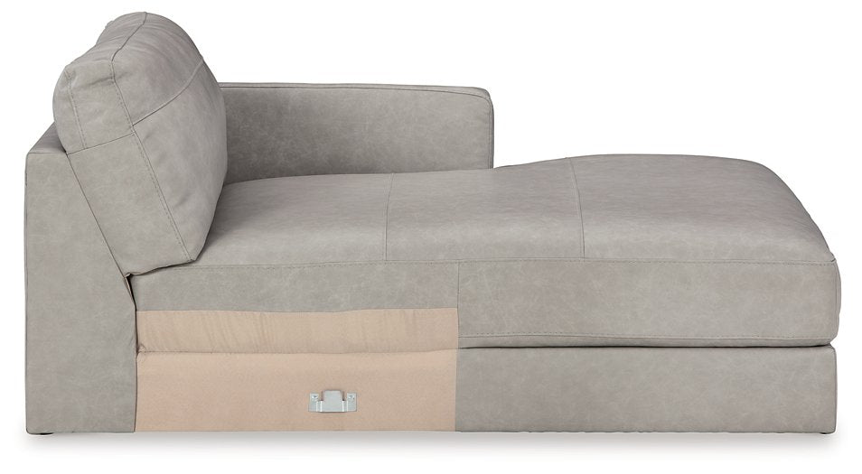 Amiata Sectional with Chaise - Pull Up A Couch