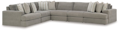 Avaliyah Sectional - Pull Up A Couch