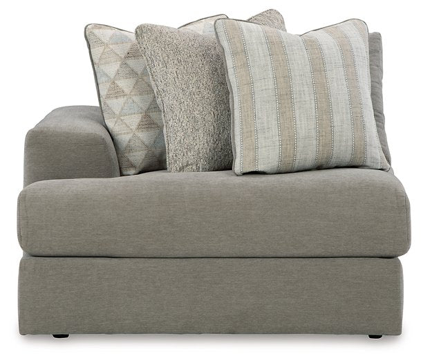 Avaliyah Sectional Sofa - Pull Up A Couch