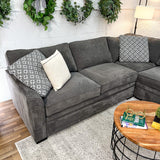 Jonathan Louis 3pc Sectional w/ queen sleeper - Pull Up A Couch
