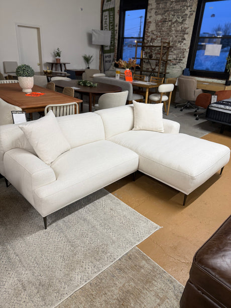 2pc 94.5" Fixed Cushion Sectional (Quartz White)