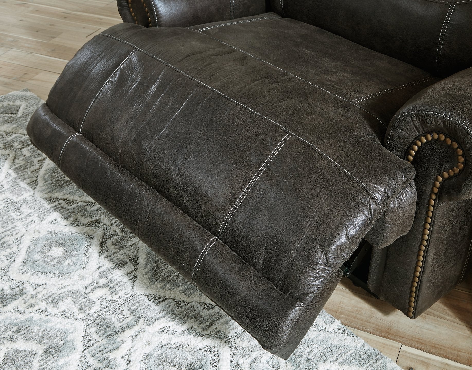 Grearview Power Reclining Loveseat with Console - Pull Up A Couch